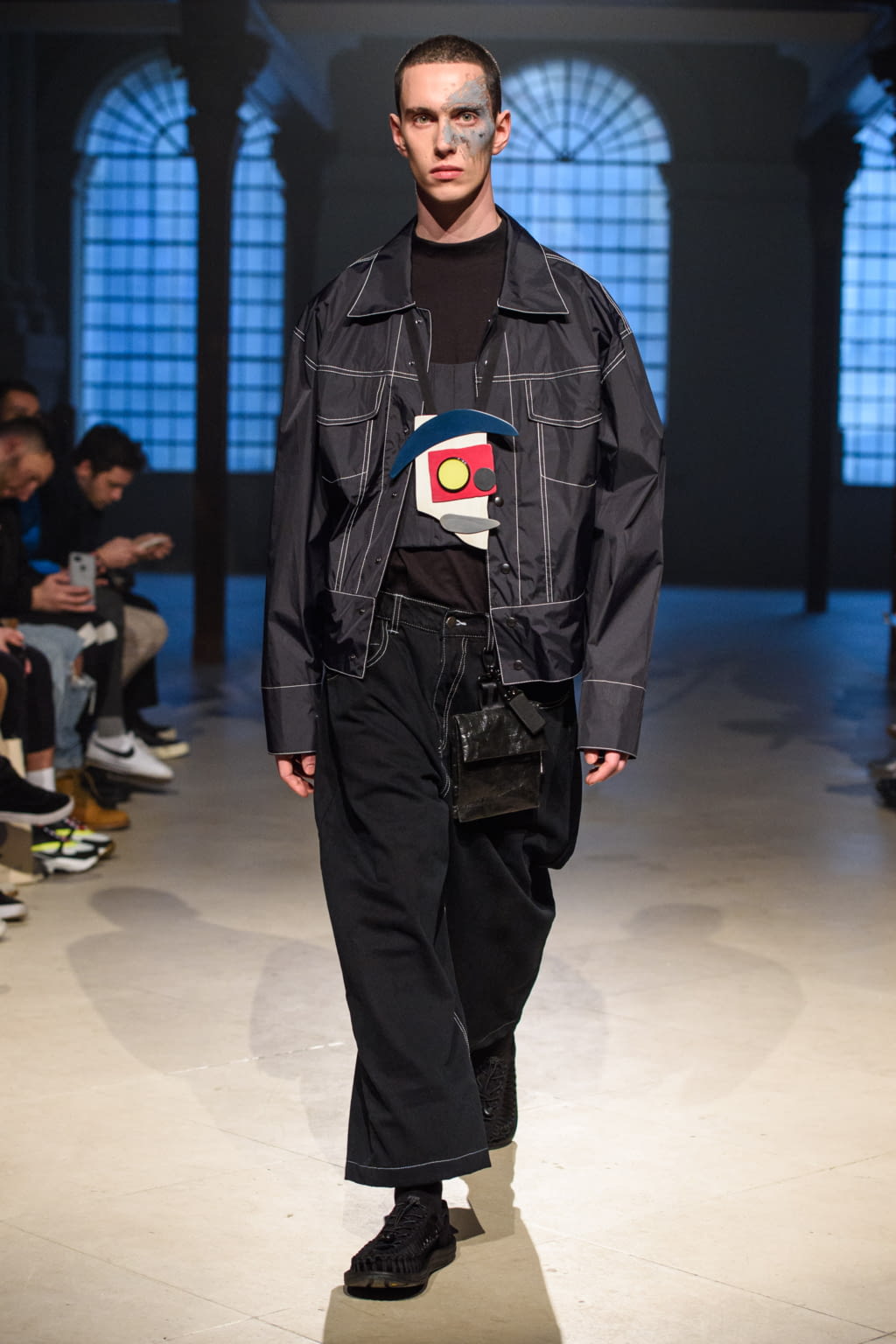 Fashion Week London Fall/Winter 2018 look 15 from the Tourne de Transmission collection menswear