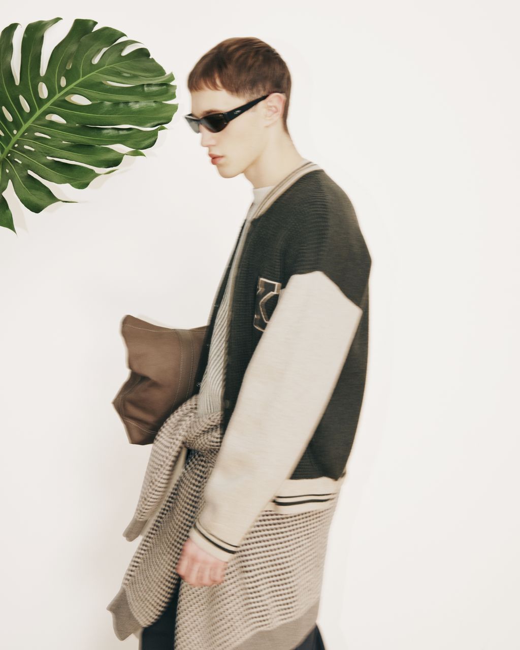 Fashion Week Paris Fall/Winter 2026 look 81 de la collection Maison Kitsuné womenswear