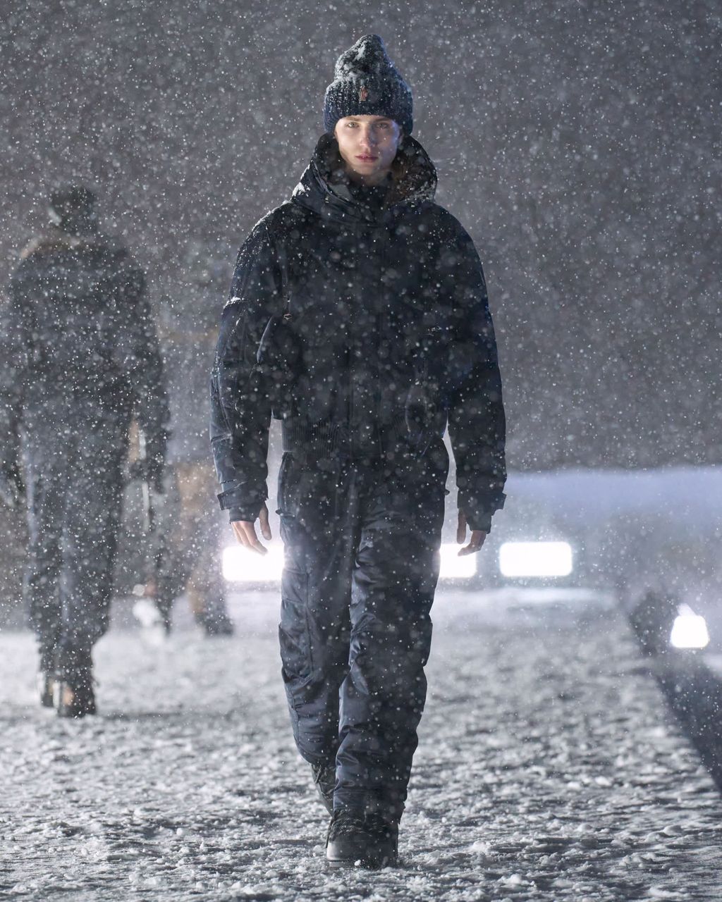 Fashion Week Milan Spring/Summer 2026 look 6 from the Moncler collection menswear