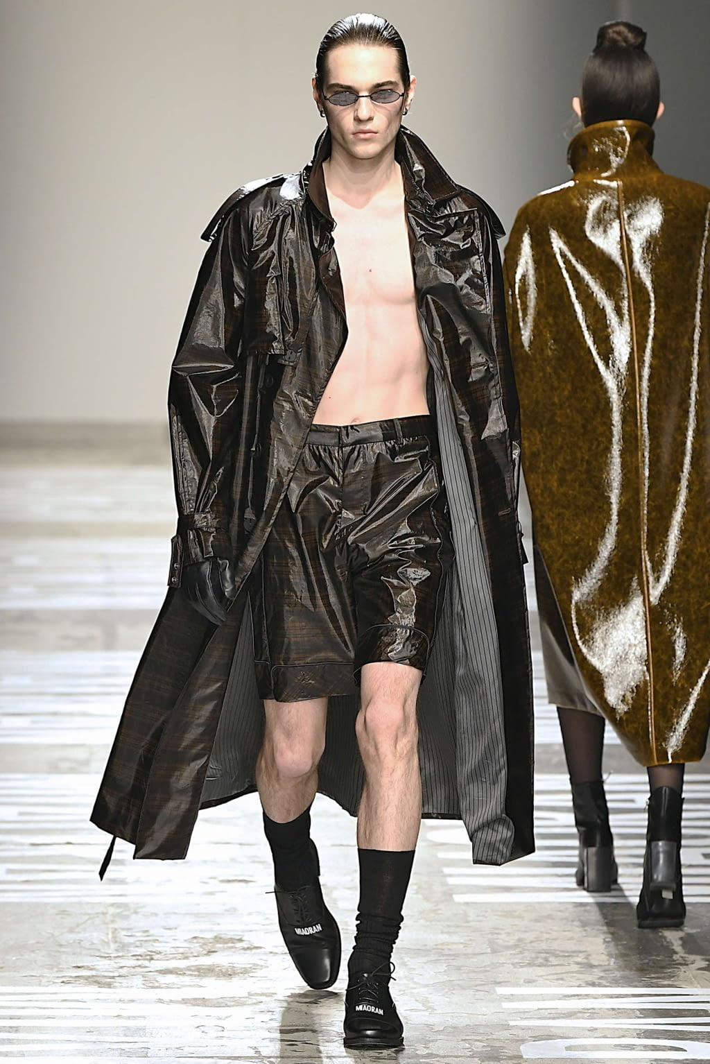 Fashion Week Milan Fall/Winter 2019 look 2 from the Miaoran collection menswear