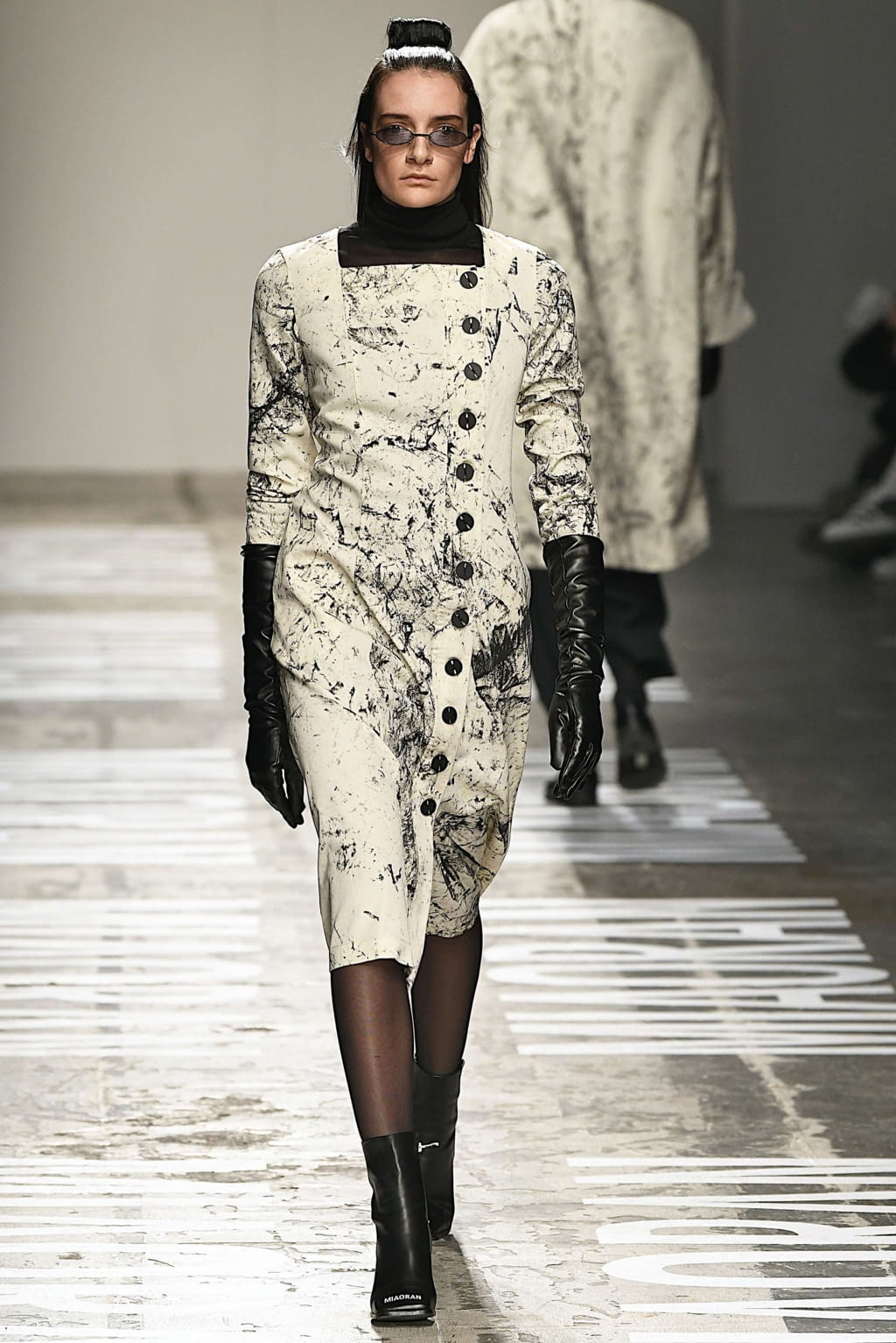 Fashion Week Milan Fall/Winter 2019 look 22 from the Miaoran collection menswear