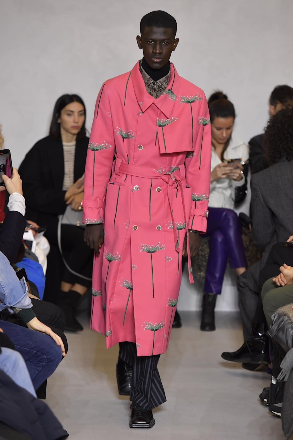Fashion Week Milan Fall/Winter 2020 look 17 from the Miaoran collection menswear