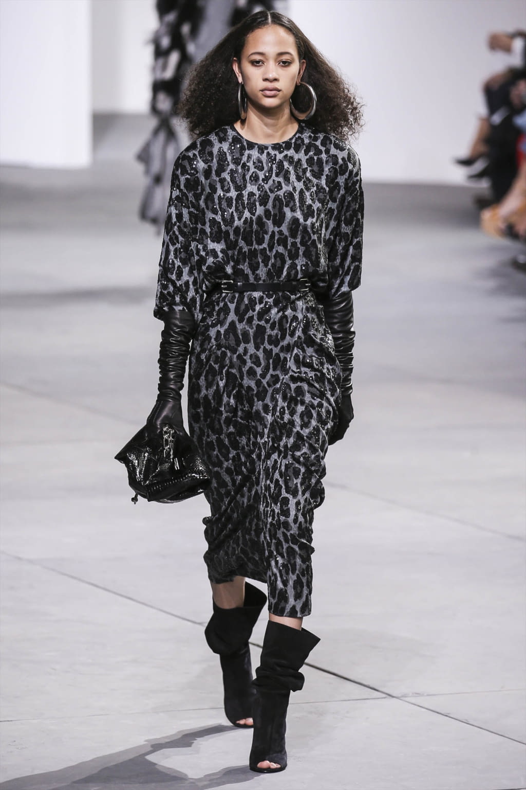 Fashion Week New York Fall/Winter 2017 look 11 from the Michael Kors Collection collection womenswear