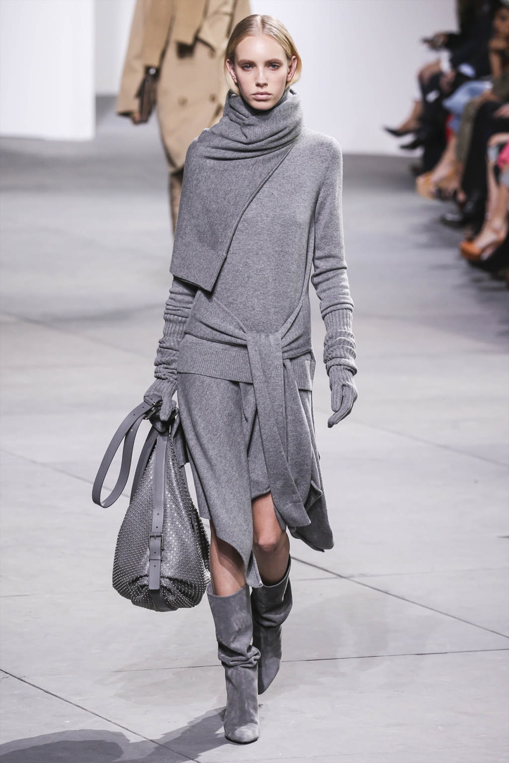 Fashion Week New York Fall/Winter 2017 look 13 from the Michael Kors Collection collection womenswear