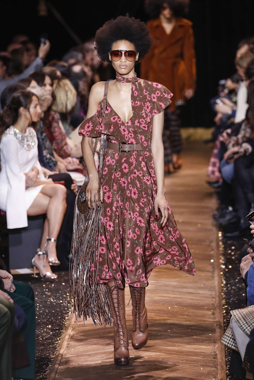 Fashion Week New York Fall/Winter 2019 look 18 de la collection Michael Kors Collection womenswear