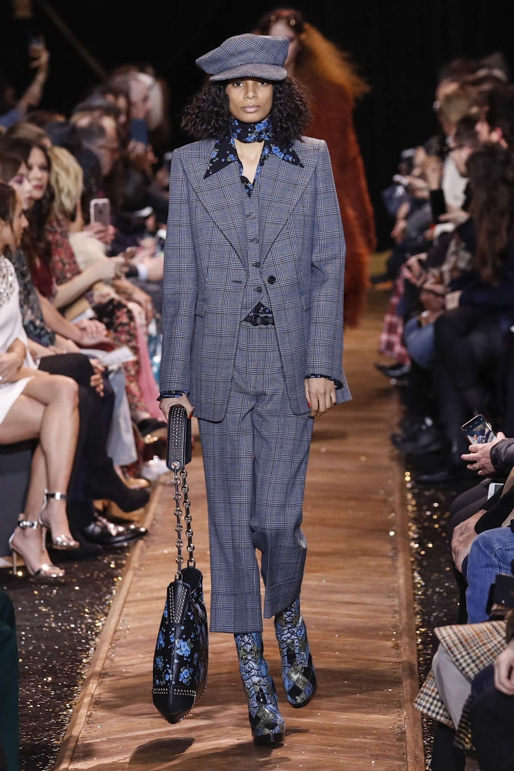 Fashion Week New York Fall/Winter 2019 look 21 from the Michael Kors Collection collection womenswear