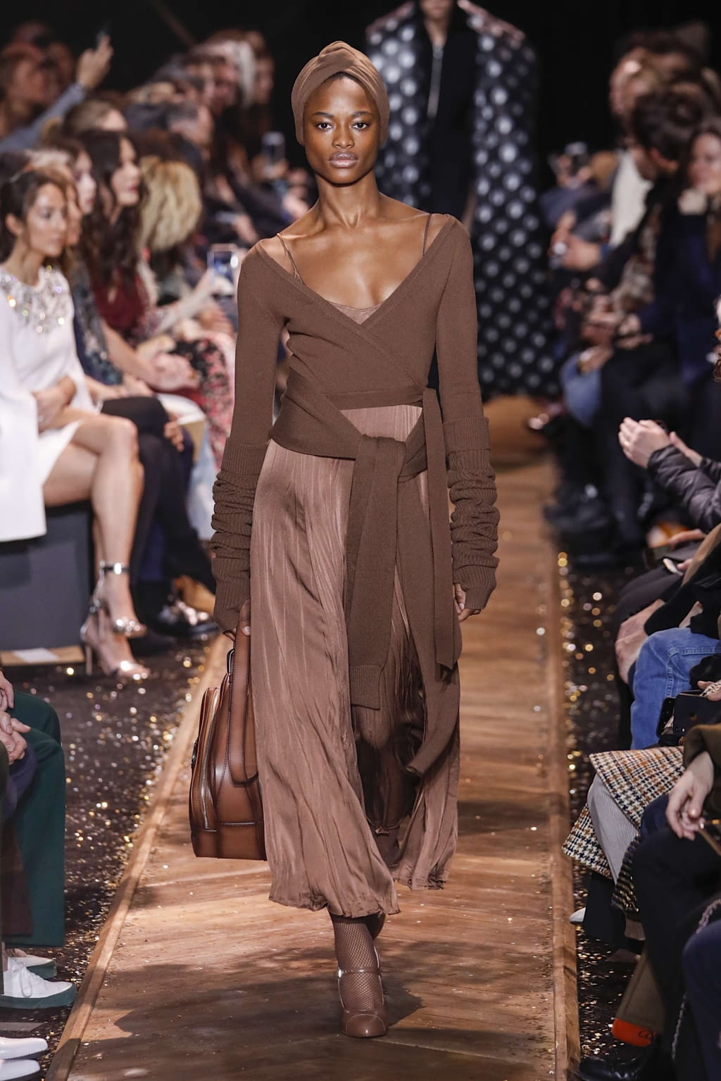 Fashion Week New York Fall/Winter 2019 look 27 from the Michael Kors Collection collection womenswear