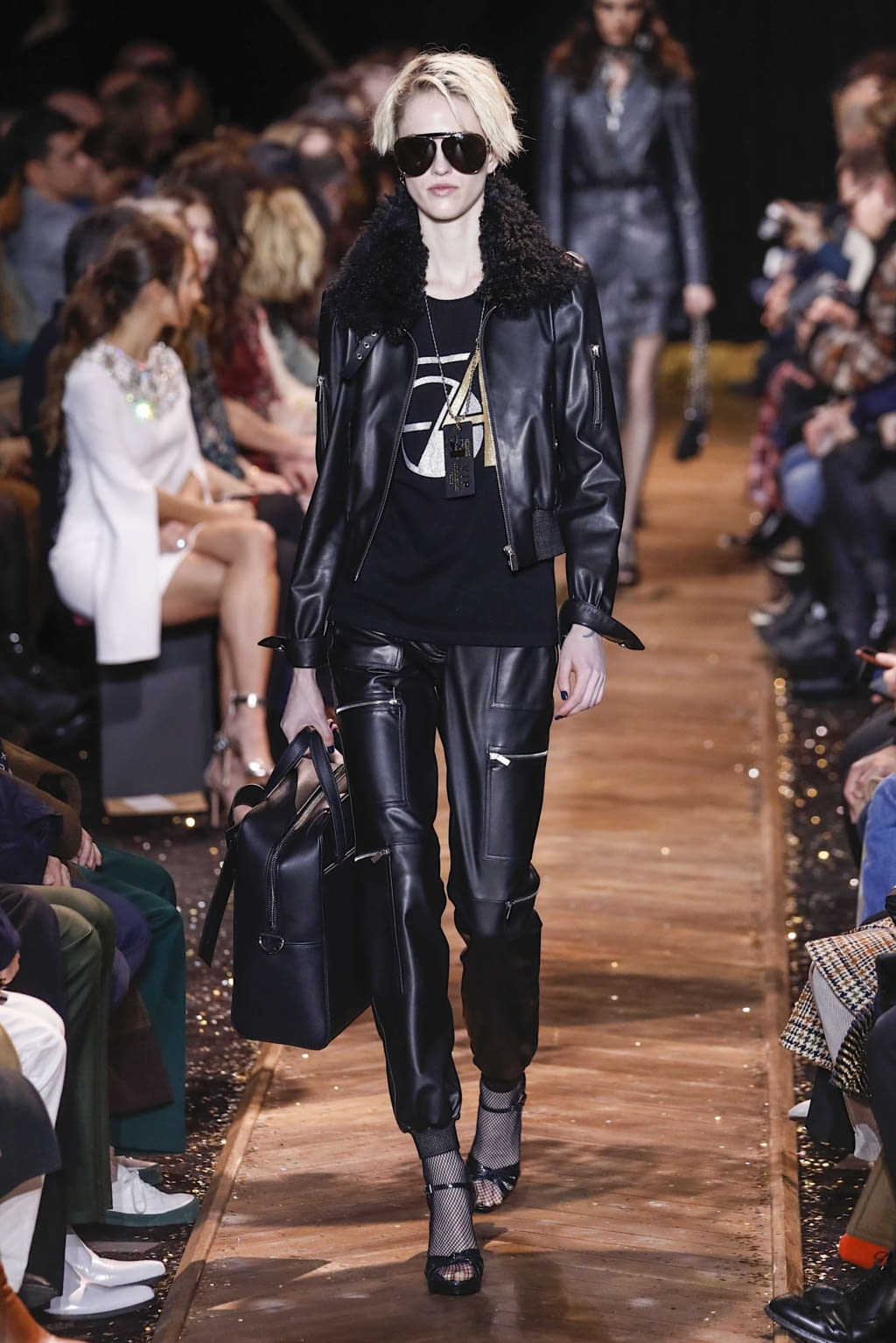Fashion Week New York Fall/Winter 2019 look 52 de la collection Michael Kors Collection womenswear