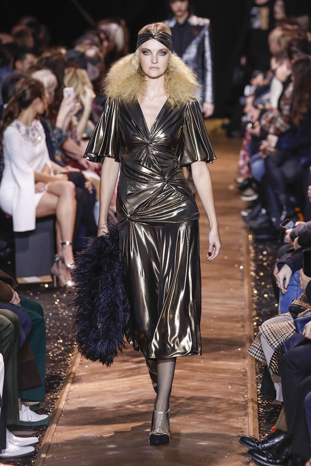 Fashion Week New York Fall/Winter 2019 look 56 from the Michael Kors Collection collection 女装