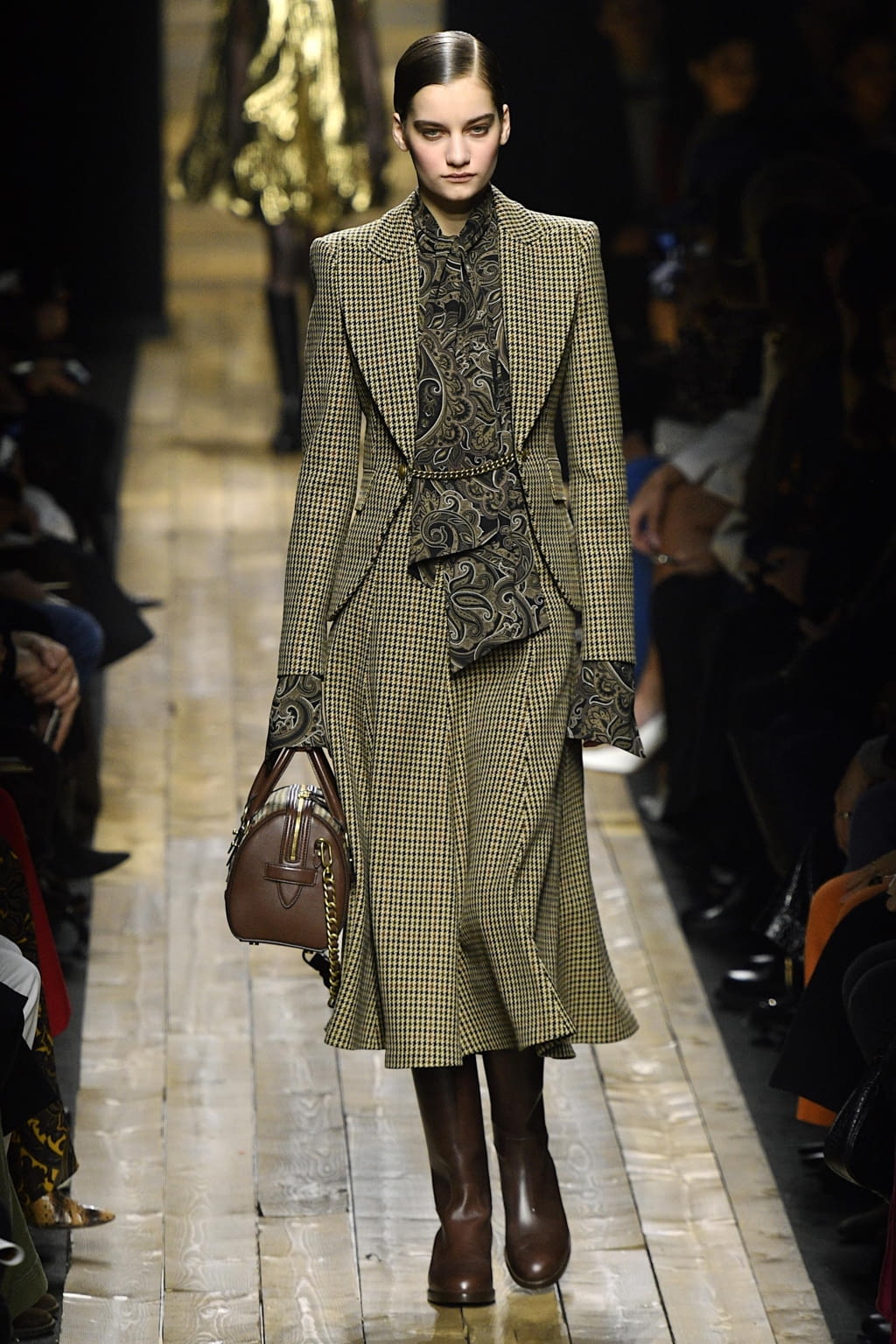 Fashion Week New York Fall/Winter 2020 look 20 from the Michael Kors Collection collection womenswear