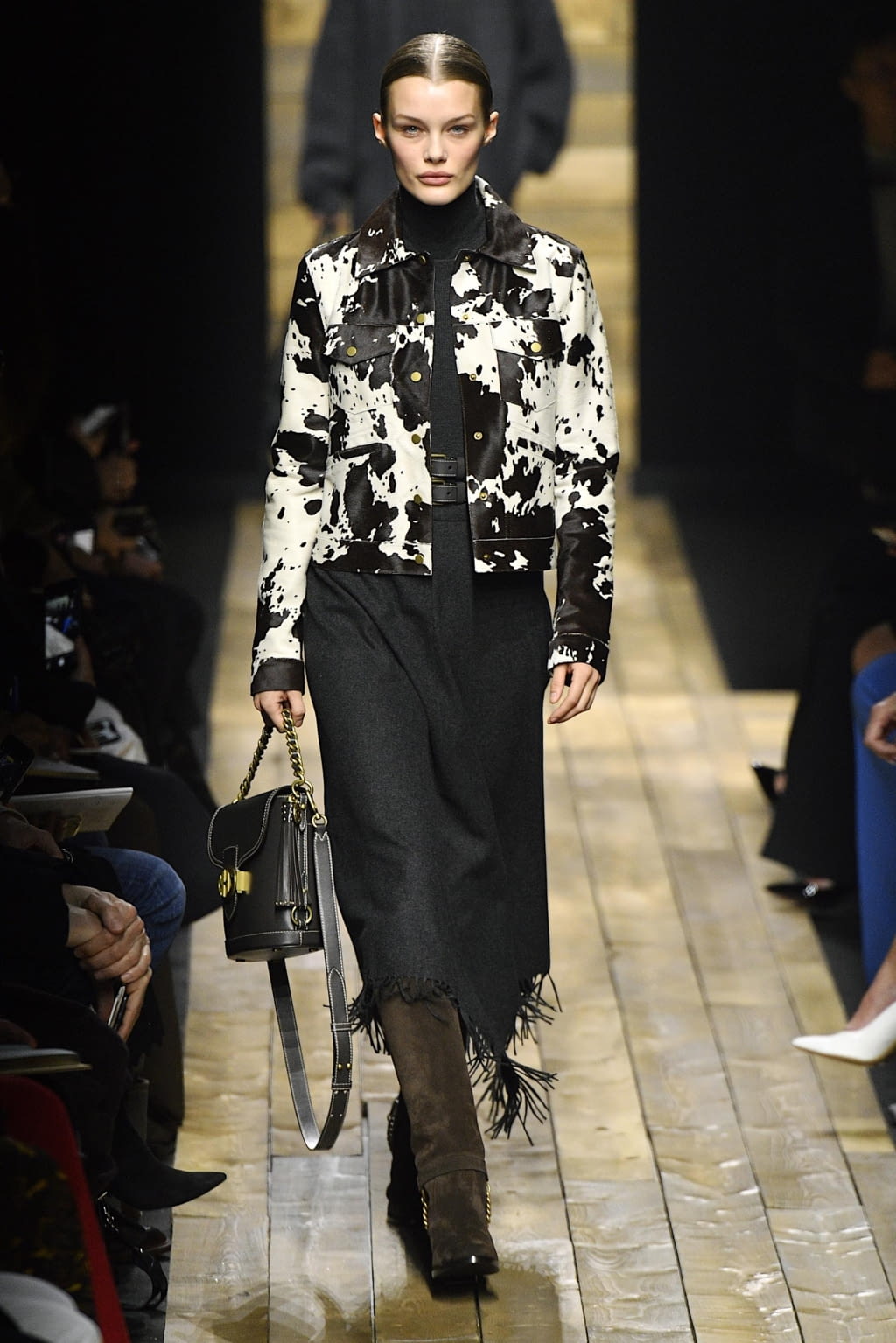 Fashion Week New York Fall/Winter 2020 look 26 from the Michael Kors Collection collection womenswear