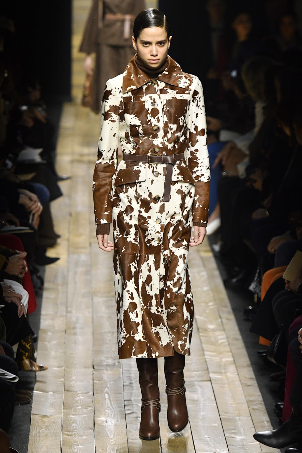 Fashion Week New York Fall/Winter 2020 look 44 from the Michael Kors Collection collection womenswear