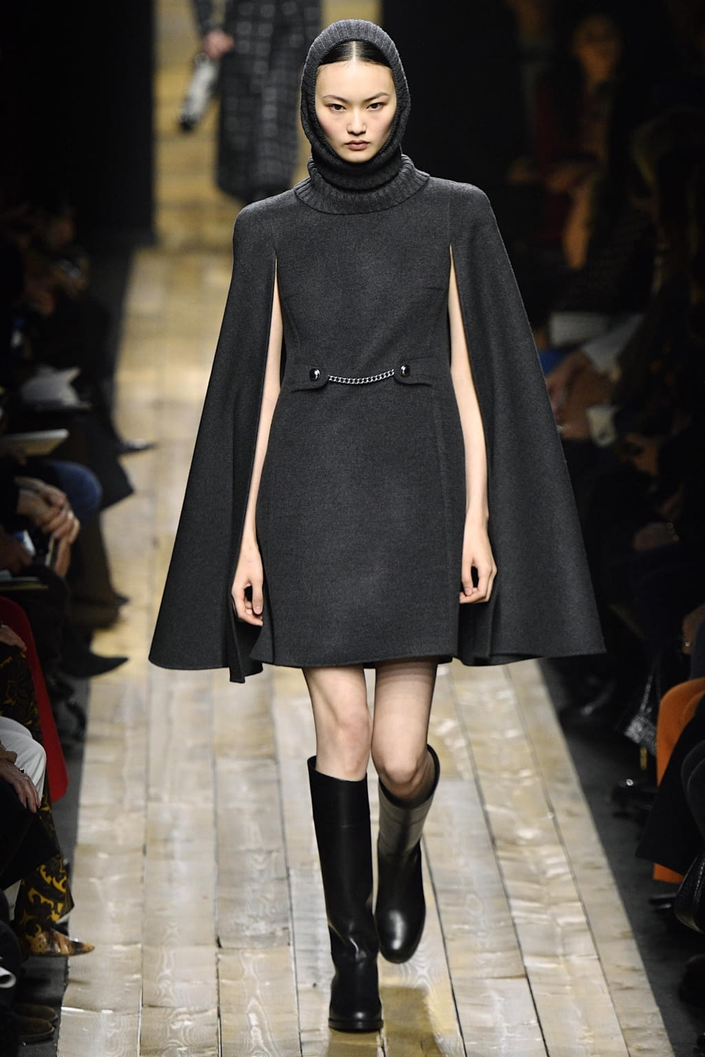 Fashion Week New York Fall/Winter 2020 look 55 from the Michael Kors Collection collection womenswear