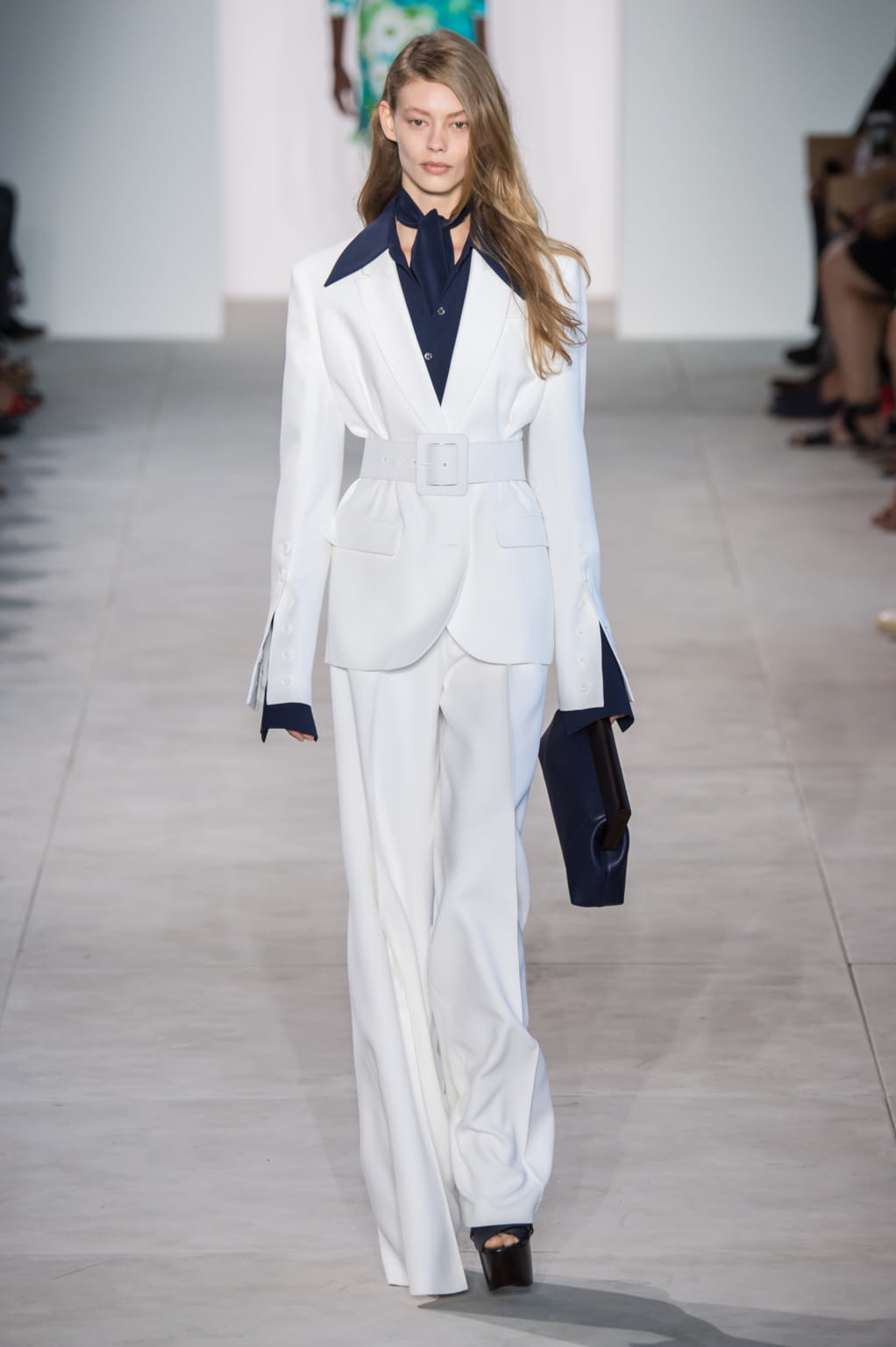 Fashion Week New York Spring/Summer 2017 look 13 from the Michael Kors Collection collection womenswear