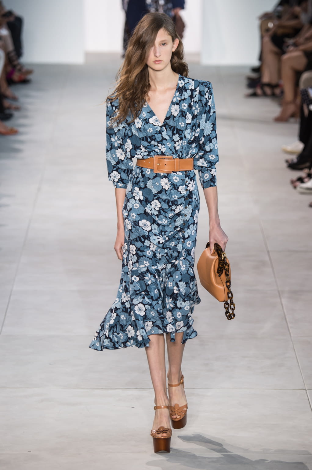 Fashion Week New York Spring/Summer 2017 look 41 from the Michael Kors Collection collection womenswear