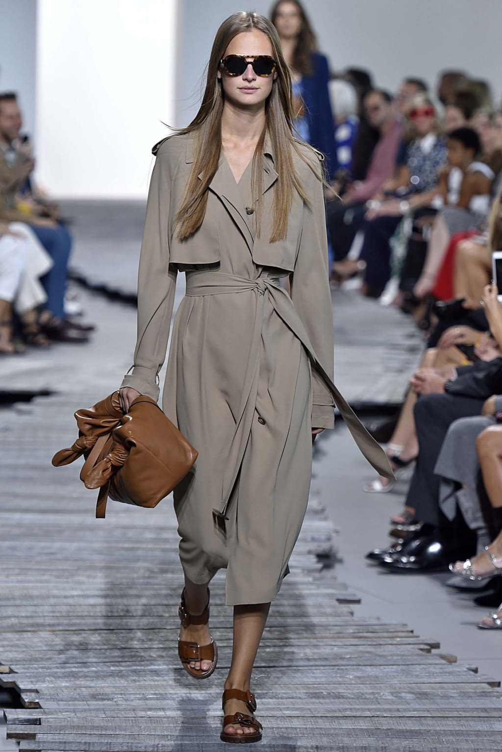 Fashion Week New York Spring/Summer 2018 look 33 from the Michael Kors Collection collection 女装