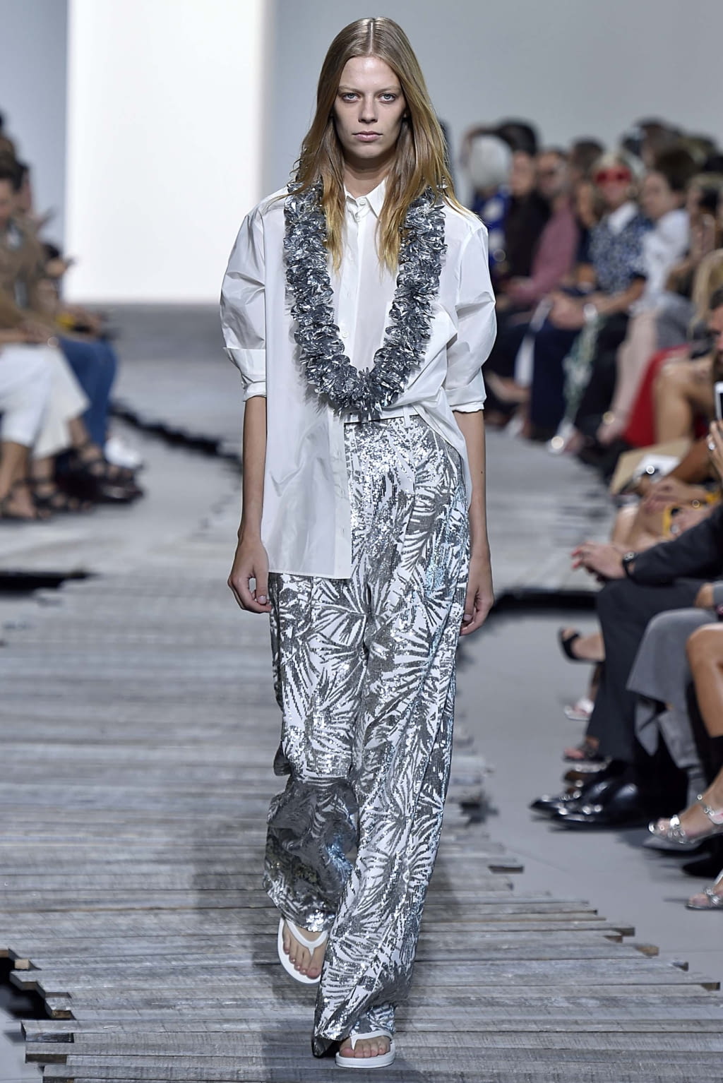 Fashion Week New York Spring/Summer 2018 look 73 from the Michael Kors Collection collection womenswear