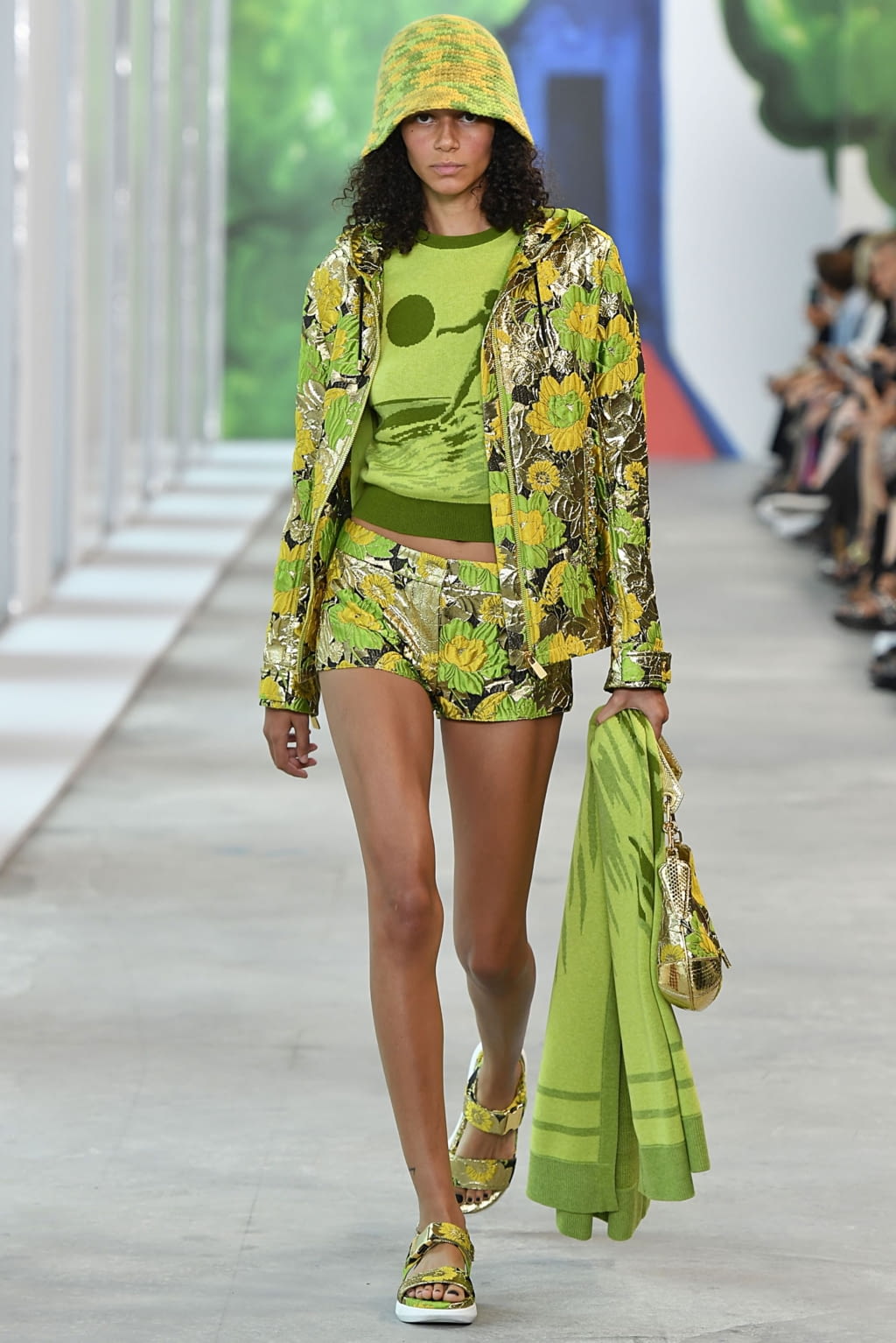 Fashion Week New York Spring/Summer 2019 look 2 from the Michael Kors Collection collection 女装
