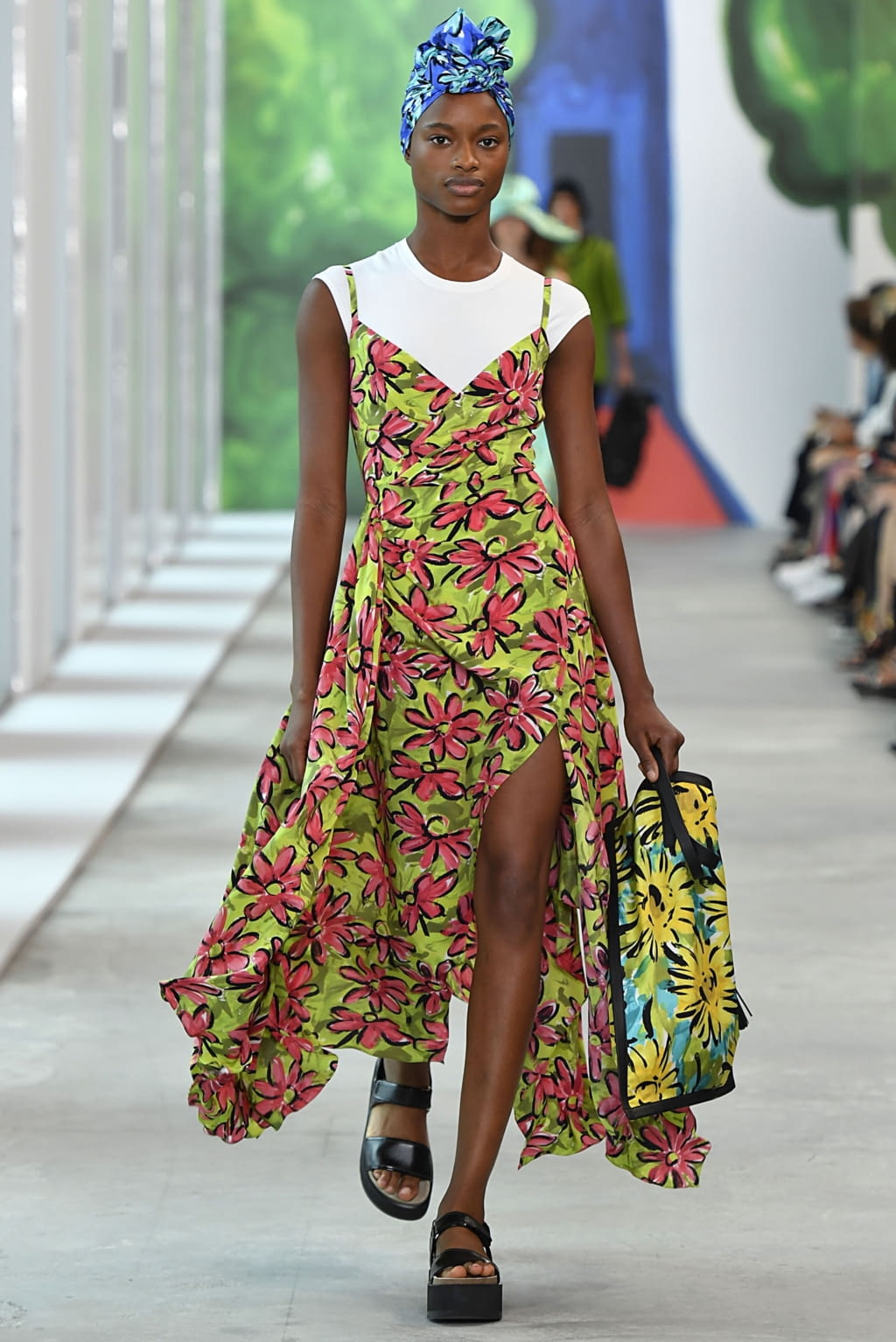 Fashion Week New York Spring/Summer 2019 look 32 from the Michael Kors Collection collection womenswear