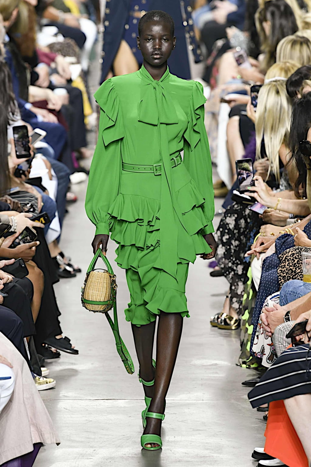 Fashion Week New York Spring/Summer 2020 look 15 de la collection Michael Kors Collection womenswear