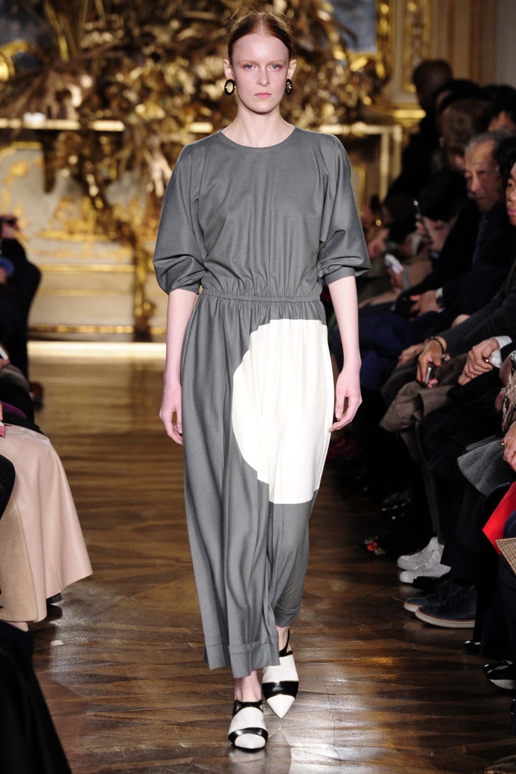 Fashion Week Milan Fall/Winter 2018 look 15 de la collection Mila Schön womenswear