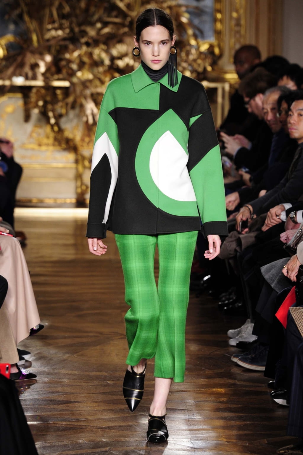 Fashion Week Milan Fall/Winter 2018 look 28 de la collection Mila Schön womenswear