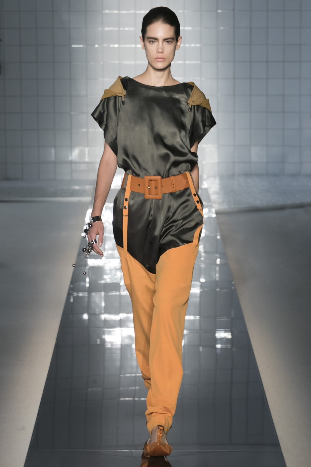 Fashion Week Paris Spring/Summer 2017 look 5 de la collection Mila Schön womenswear