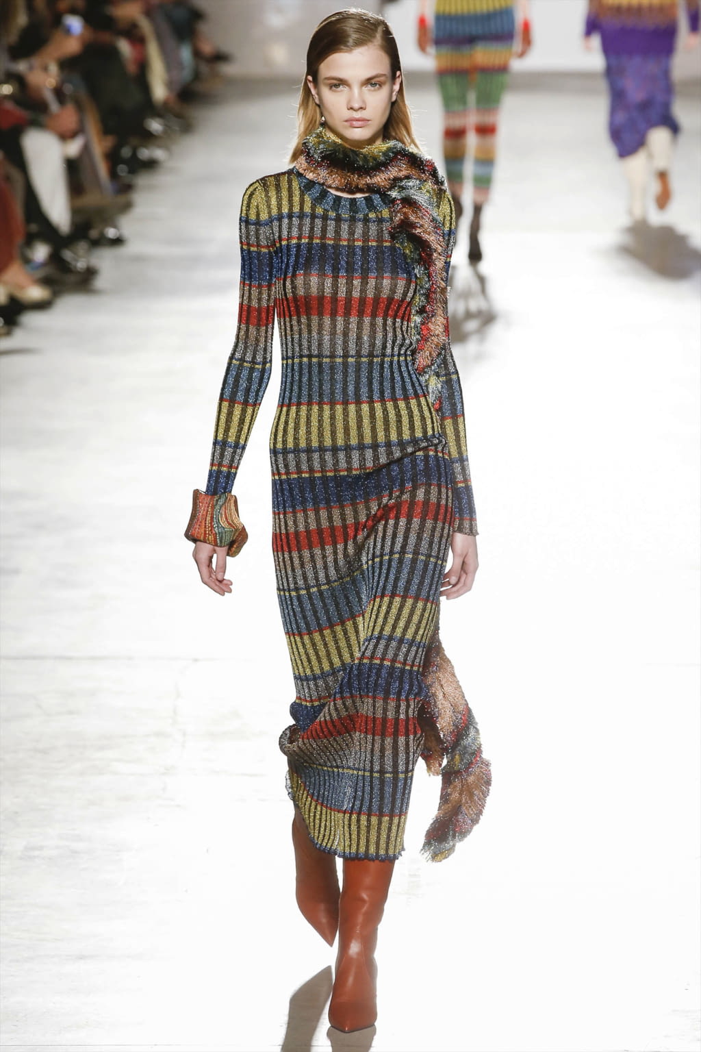 Fashion Week Milan Fall/Winter 2017 look 27 from the Missoni collection 女装