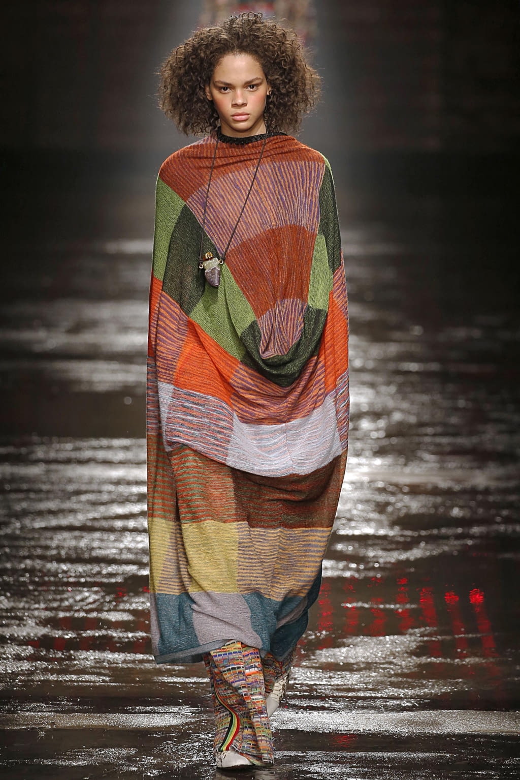 Fashion Week Milan Fall/Winter 2018 look 1 from the Missoni collection 女装
