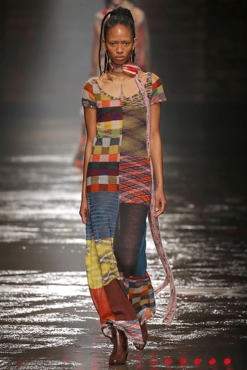 Fashion Week Milan Fall/Winter 2018 look 3 from the Missoni collection 女装