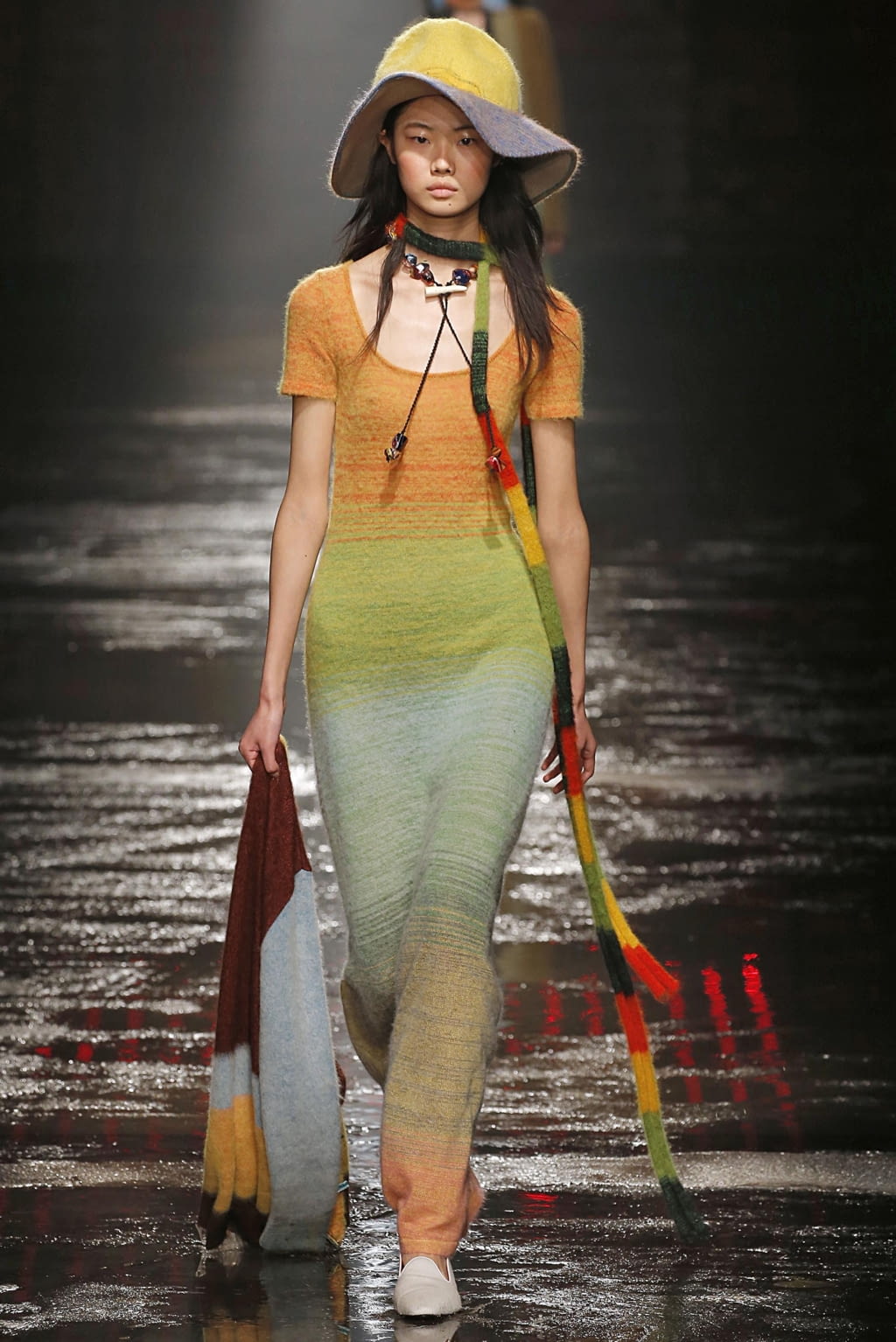 Fashion Week Milan Fall/Winter 2018 look 33 from the Missoni collection 女装
