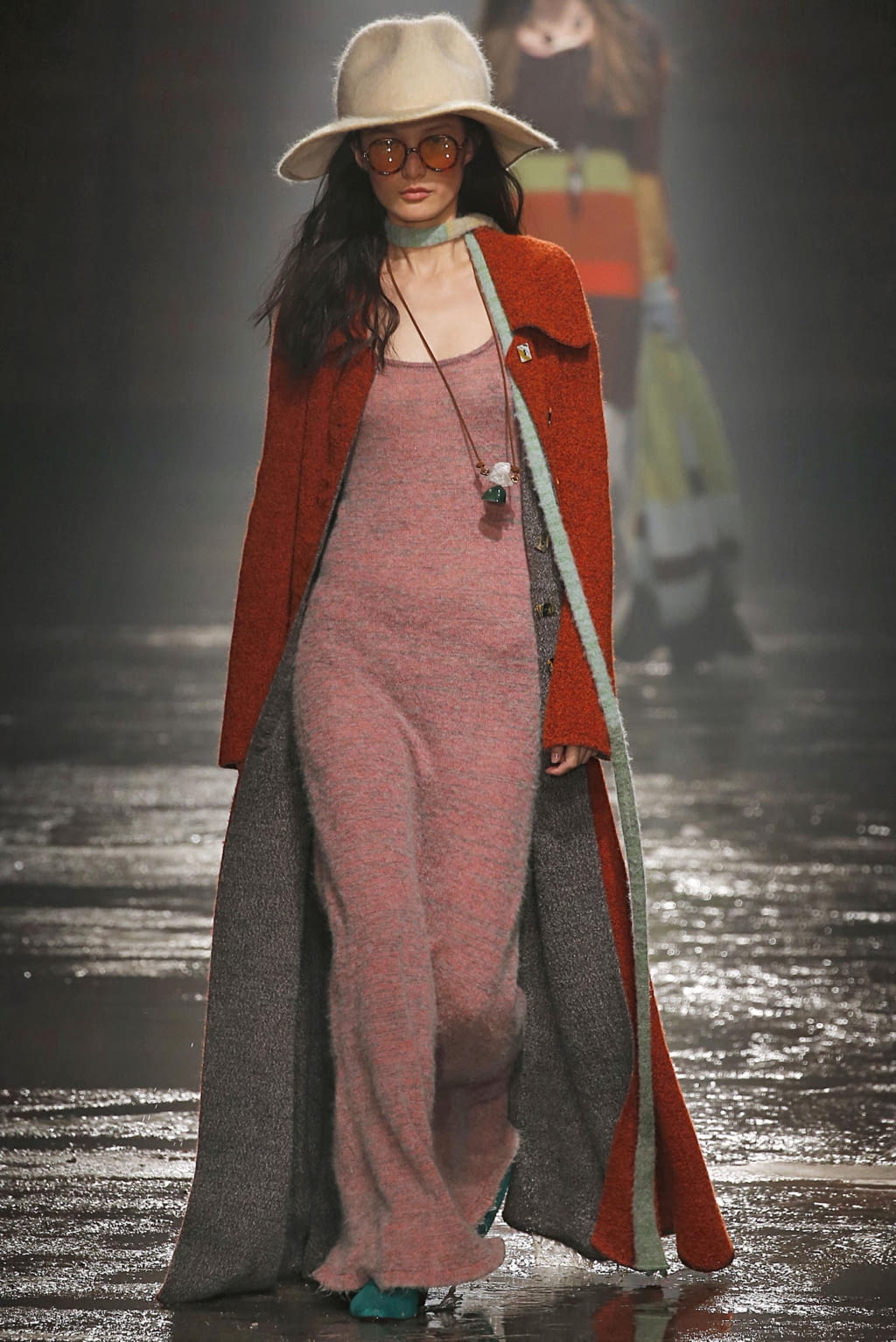 Fashion Week Milan Fall/Winter 2018 look 39 from the Missoni collection womenswear