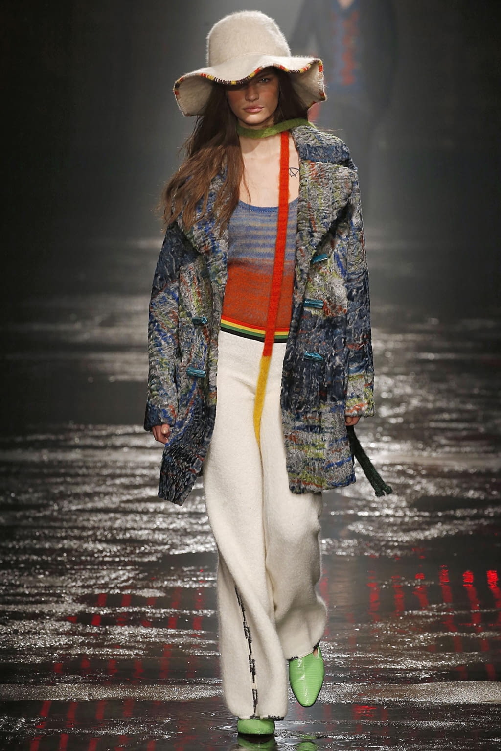 Fashion Week Milan Fall/Winter 2018 look 42 from the Missoni collection 女装