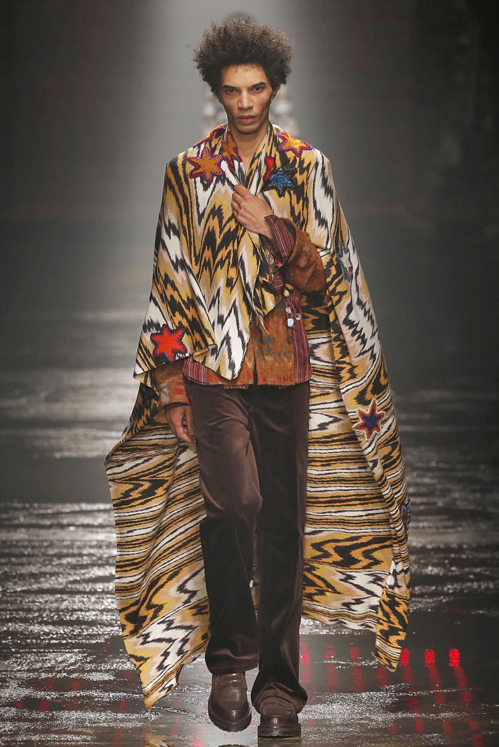 Fashion Week Milan Fall/Winter 2018 look 62 from the Missoni collection womenswear