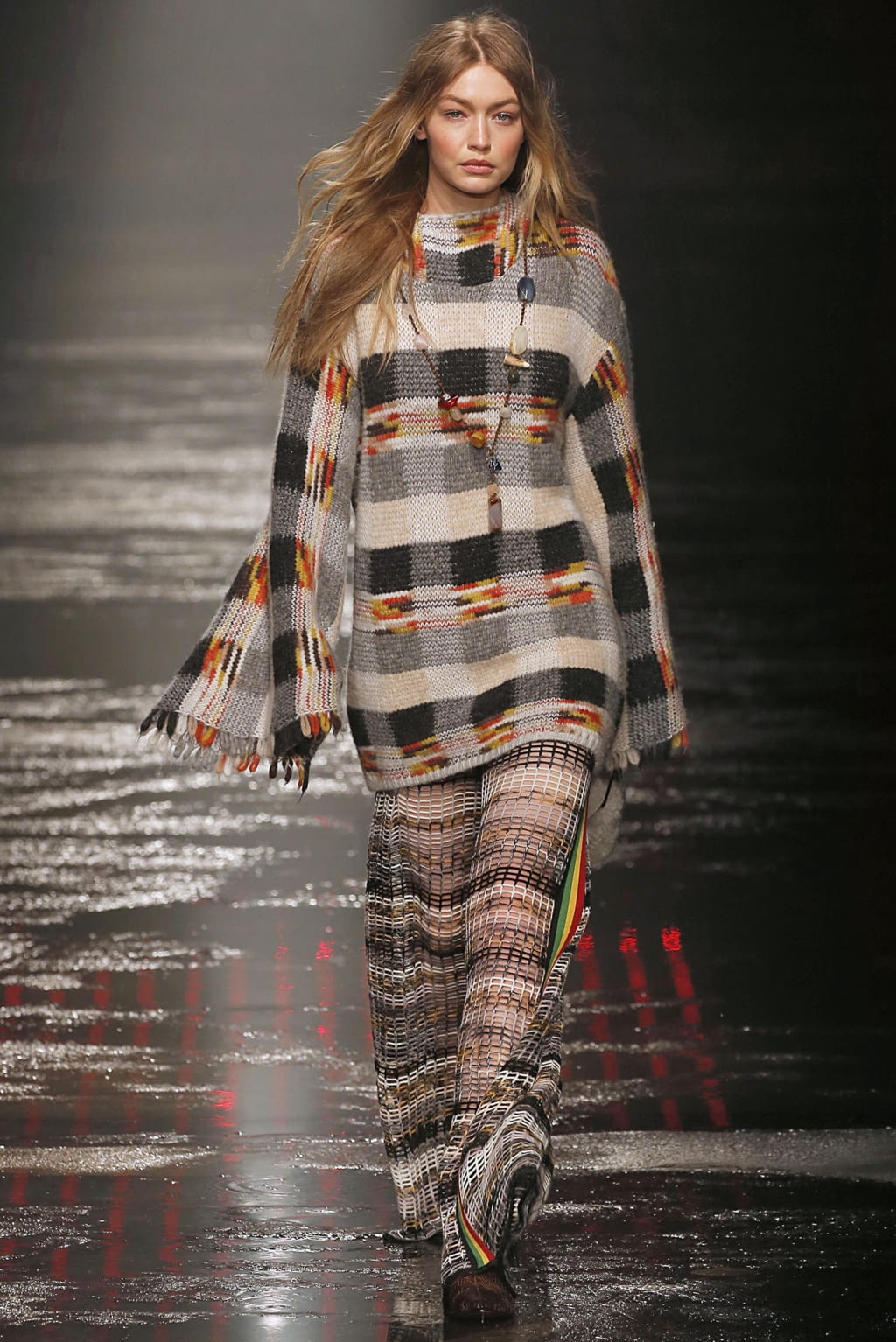 Fashion Week Milan Fall/Winter 2018 look 64 from the Missoni collection 女装