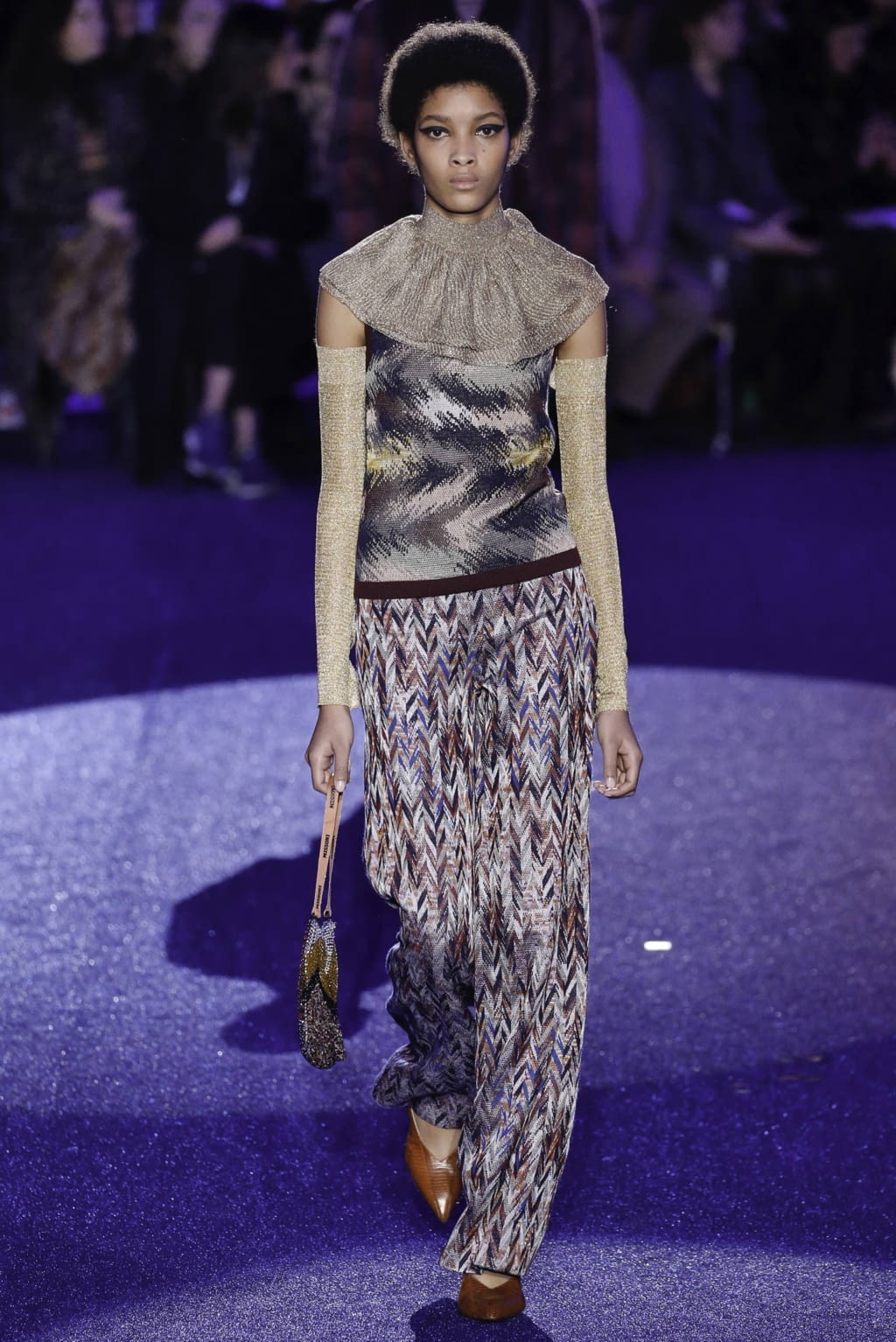 Fashion Week Milan Fall/Winter 2019 look 33 from the Missoni collection 女装
