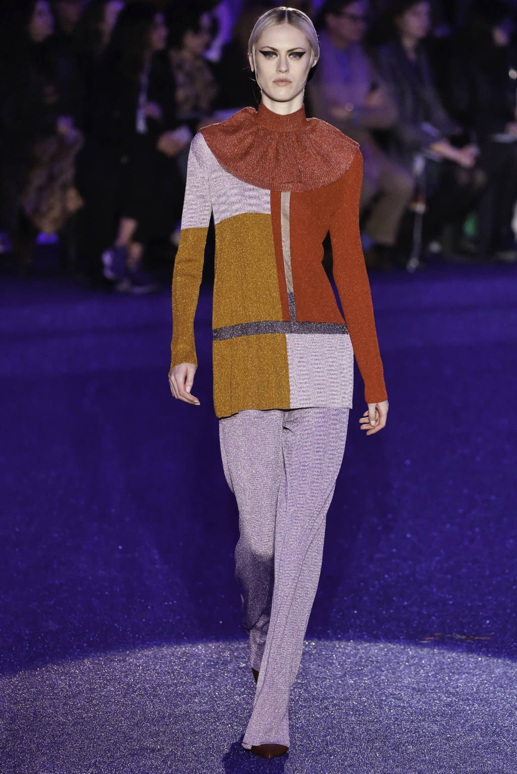 Fashion Week Milan Fall/Winter 2019 look 48 from the Missoni collection 女装