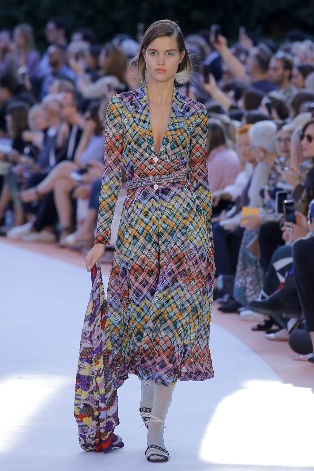 Fashion Week Milan Spring/Summer 2018 look 37 from the Missoni collection womenswear