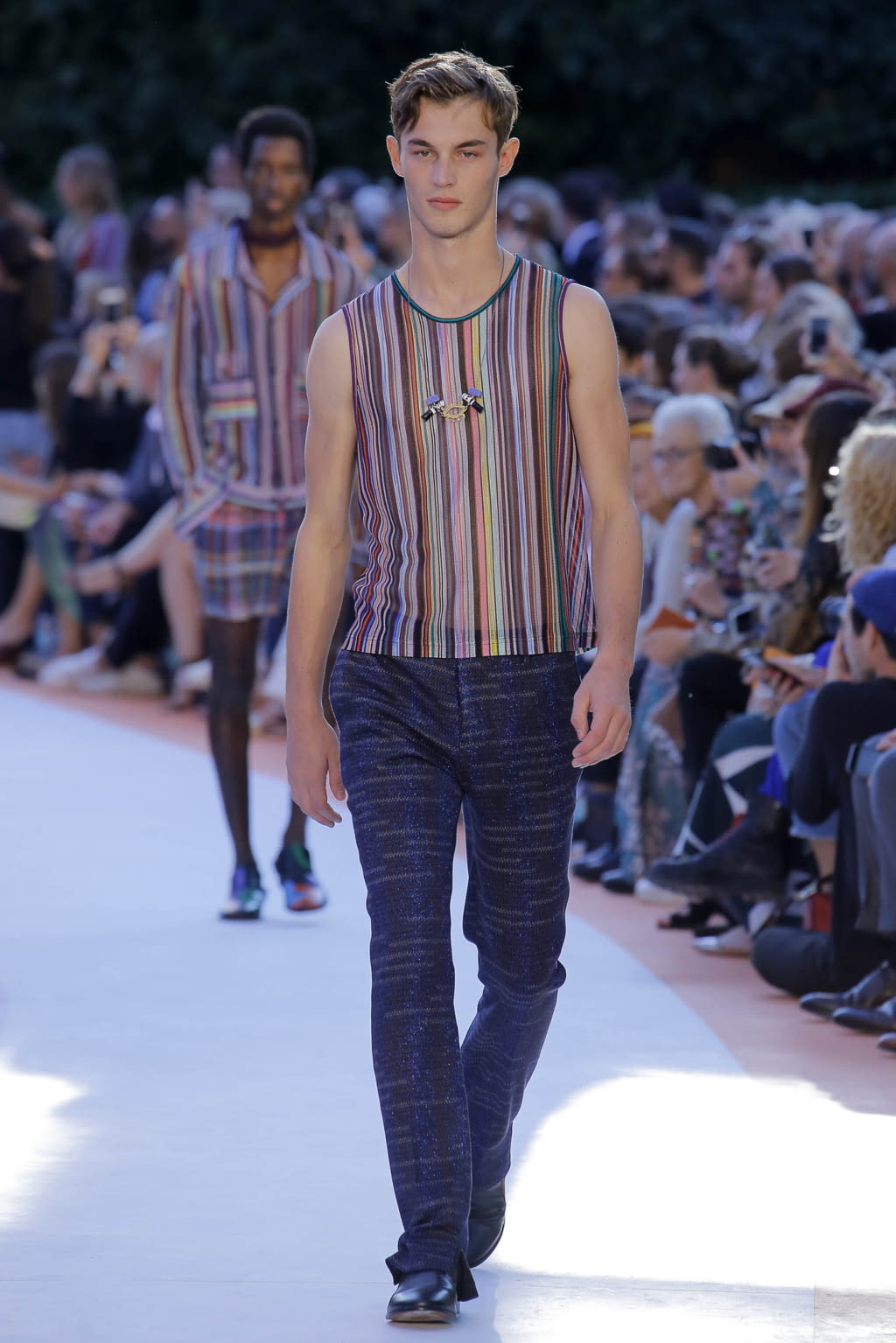 Fashion Week Milan Spring/Summer 2018 look 44 from the Missoni collection womenswear