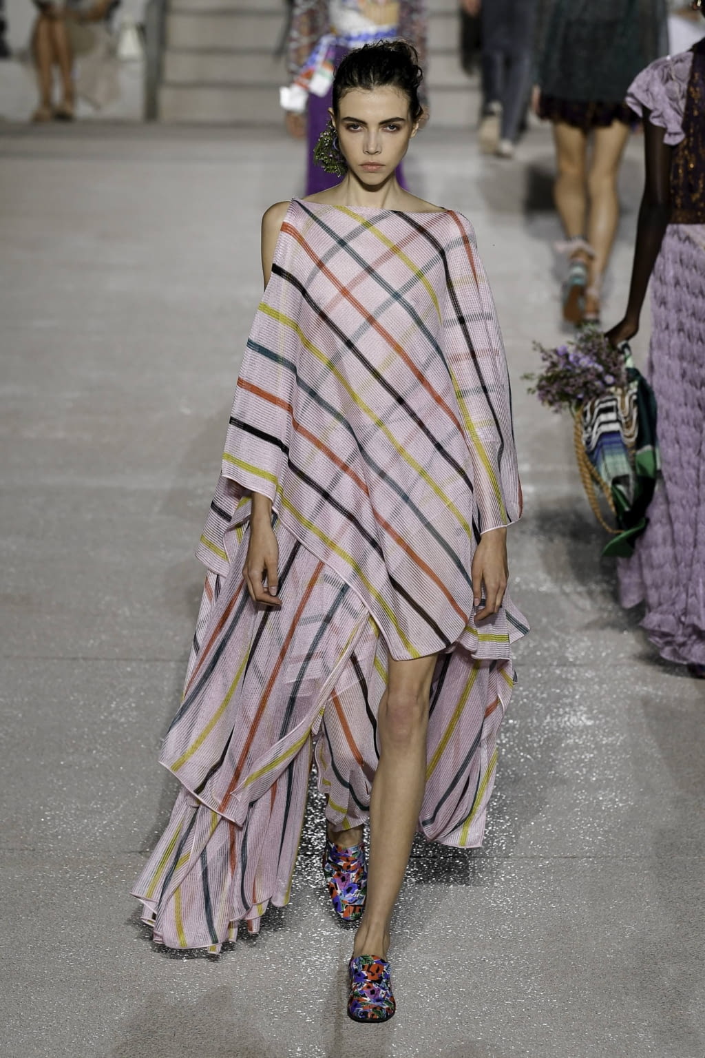 Fashion Week Milan Spring/Summer 2020 look 28 from the Missoni collection 女装