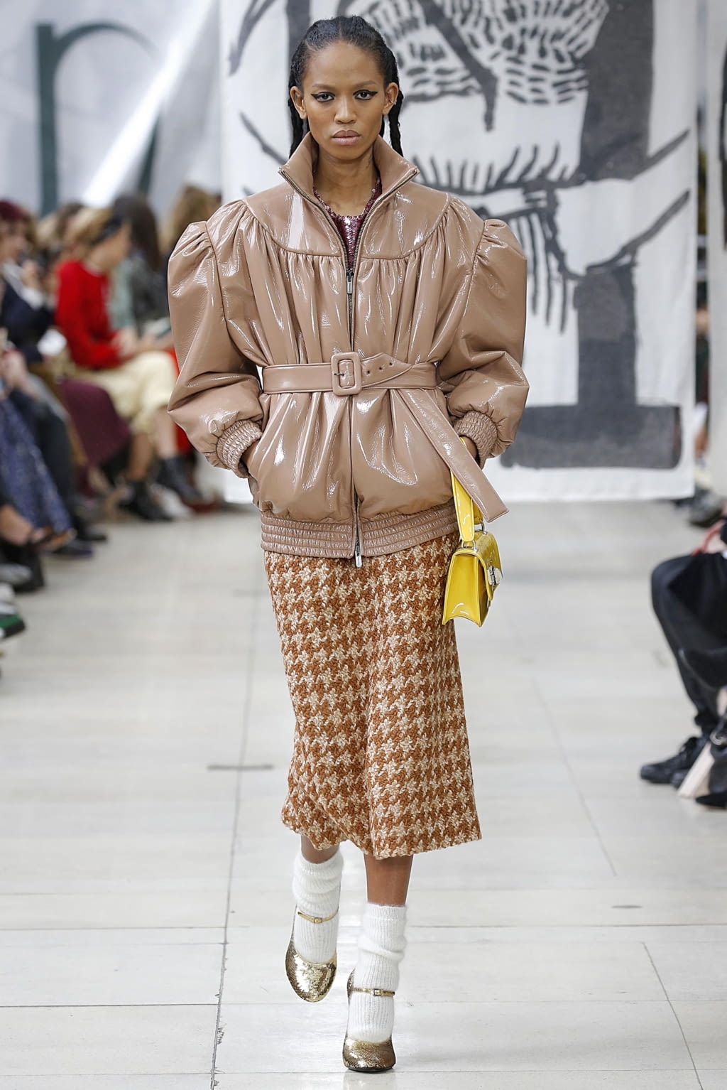 Fashion Week Paris Fall/Winter 2018 look 20 from the Miu Miu collection 女装