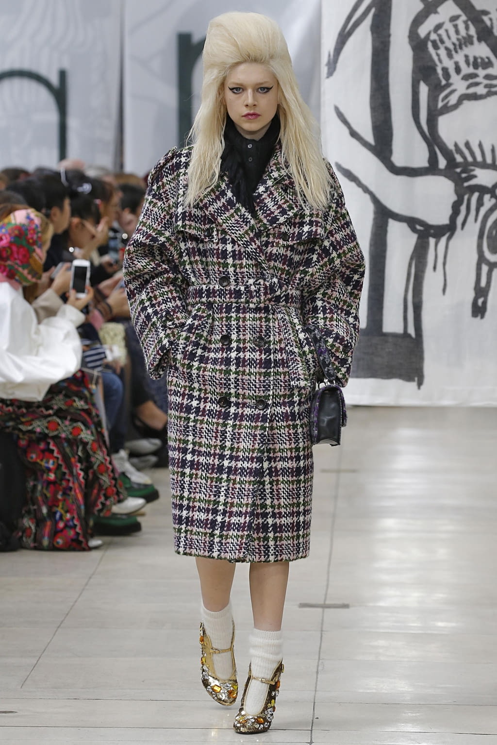 Fashion Week Paris Fall/Winter 2018 look 36 from the Miu Miu collection 女装