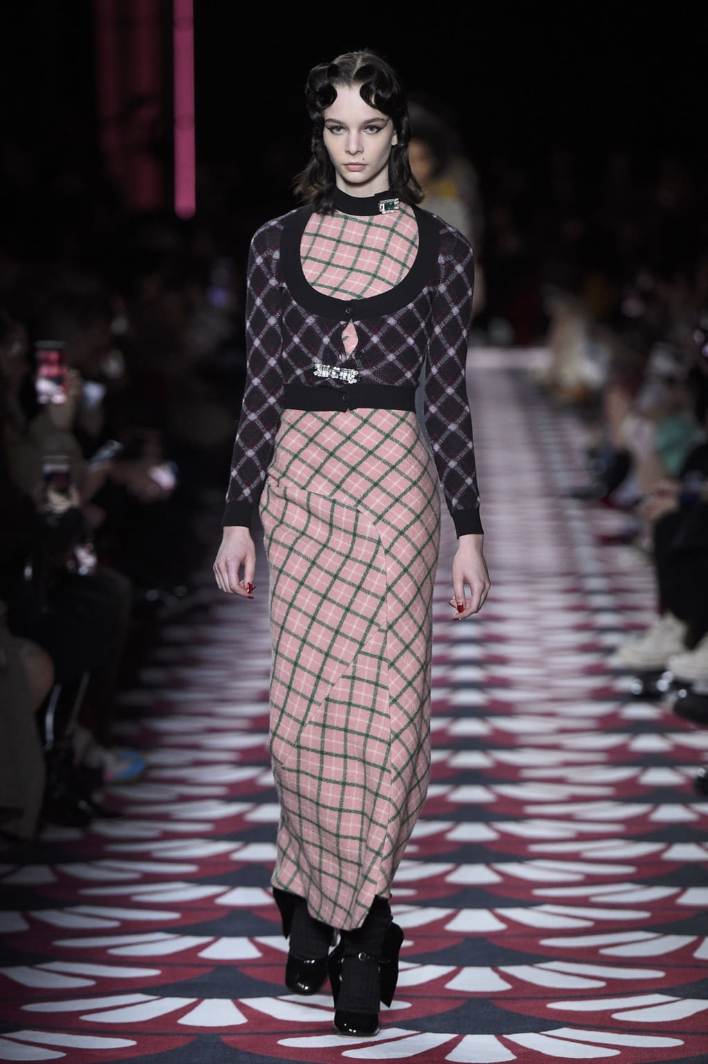 Fashion Week Paris Fall/Winter 2020 look 30 from the Miu Miu collection womenswear