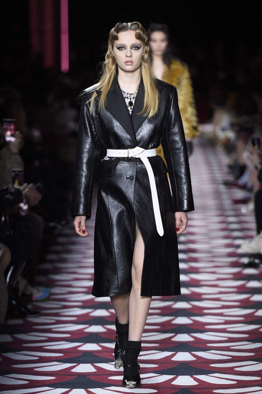 Fashion Week Paris Fall/Winter 2020 look 42 from the Miu Miu collection womenswear