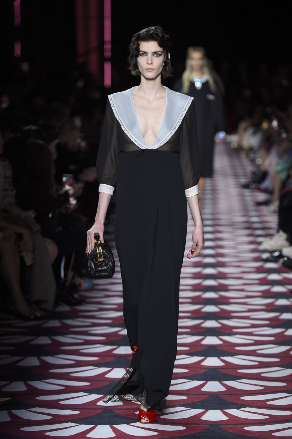 Fashion Week Paris Fall/Winter 2020 look 54 de la collection Miu Miu womenswear