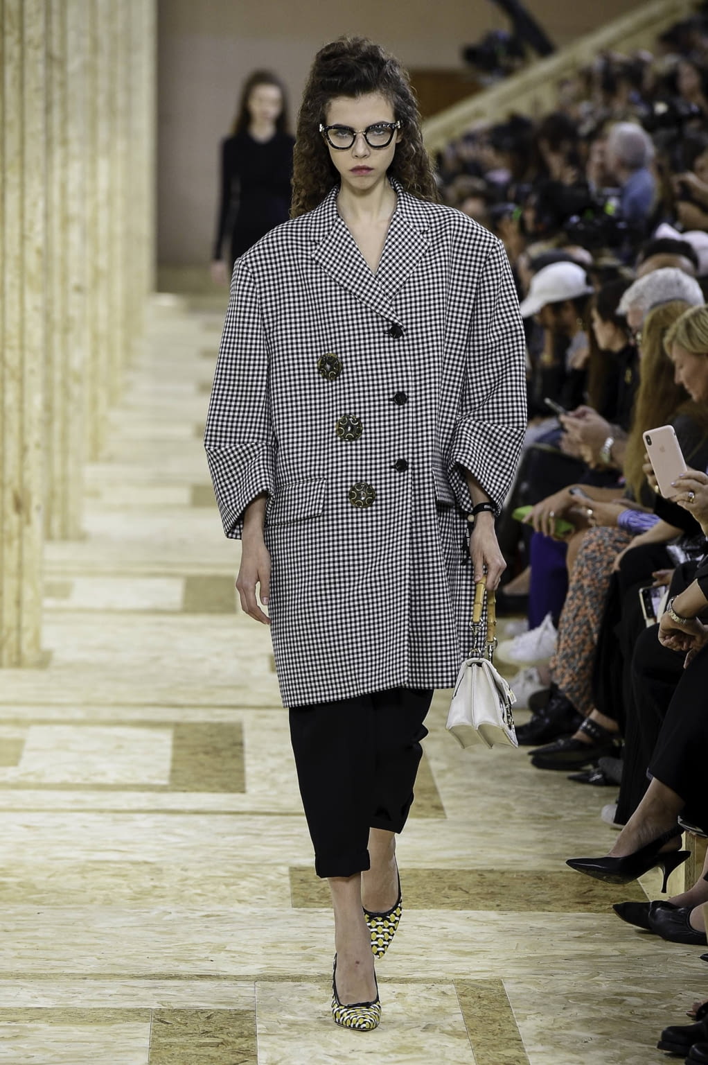 Fashion Week Paris Spring/Summer 2020 look 14 from the Miu Miu collection 女装