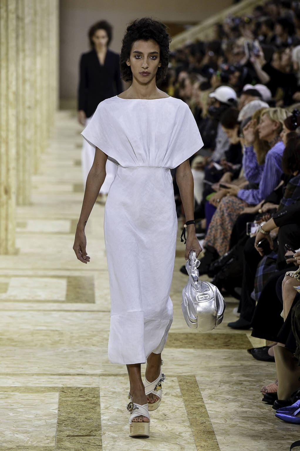 Fashion Week Paris Spring/Summer 2020 look 52 de la collection Miu Miu womenswear