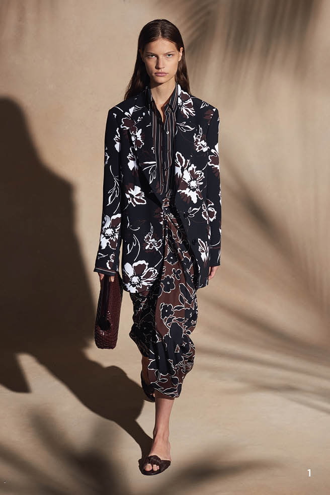 Fashion Week New York Resort 2018 look 1 de la collection Michael Kors Collection womenswear