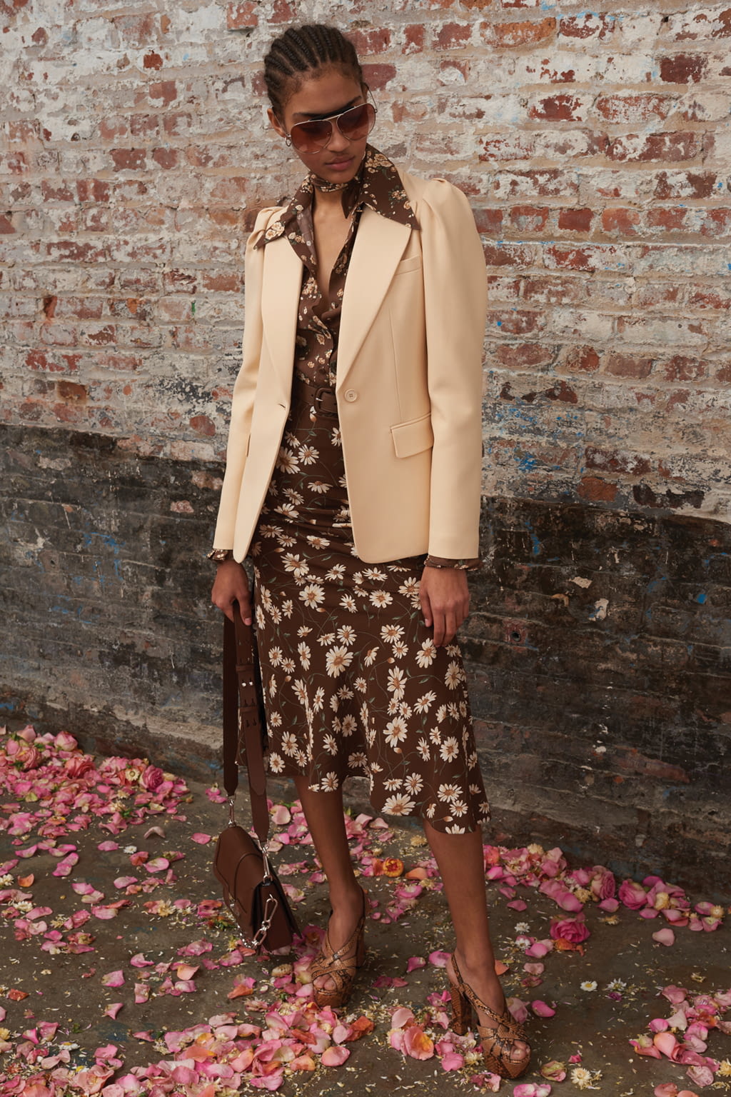 Fashion Week New York Pre-Fall 2019 look 25 de la collection Michael Kors Collection womenswear