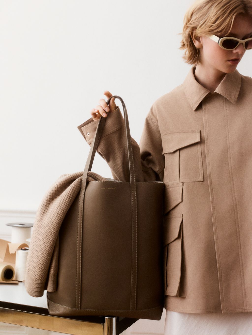 Fashion Week Paris Spring/Summer 2026 look 8 from the Maison Kitsuné collection womenswear